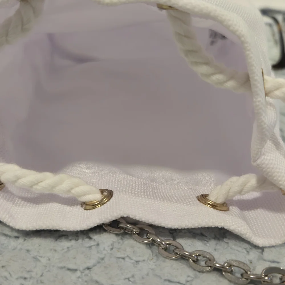 Dior Trio, White Canvas Drawstring Pouch, Chain, Dior Ribbon and Dior Book - Picture 6 of 10